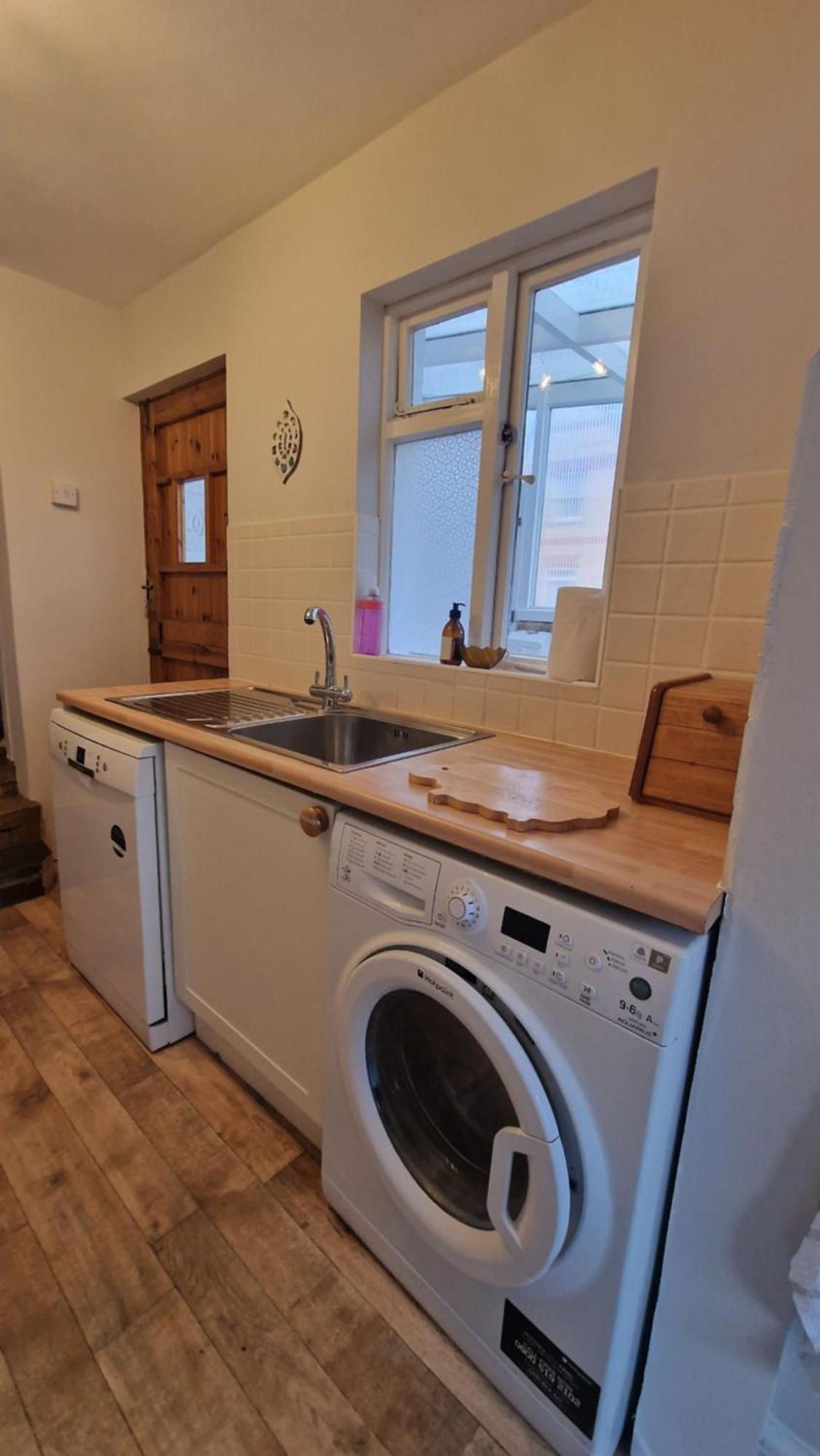 - 2 Bed Terrace House